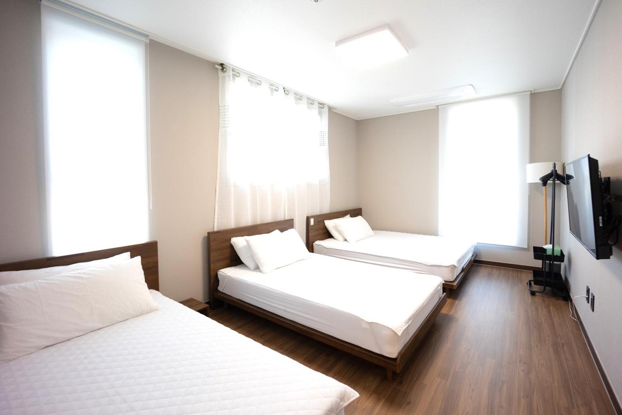 Incheon Airport Guest House King المظهر الخارجي الصورة