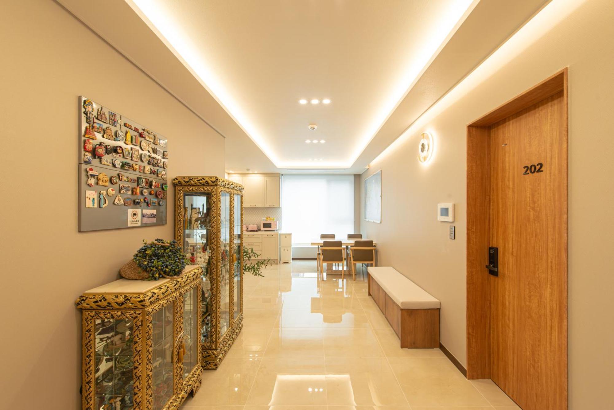 Incheon Airport Guest House King المظهر الخارجي الصورة